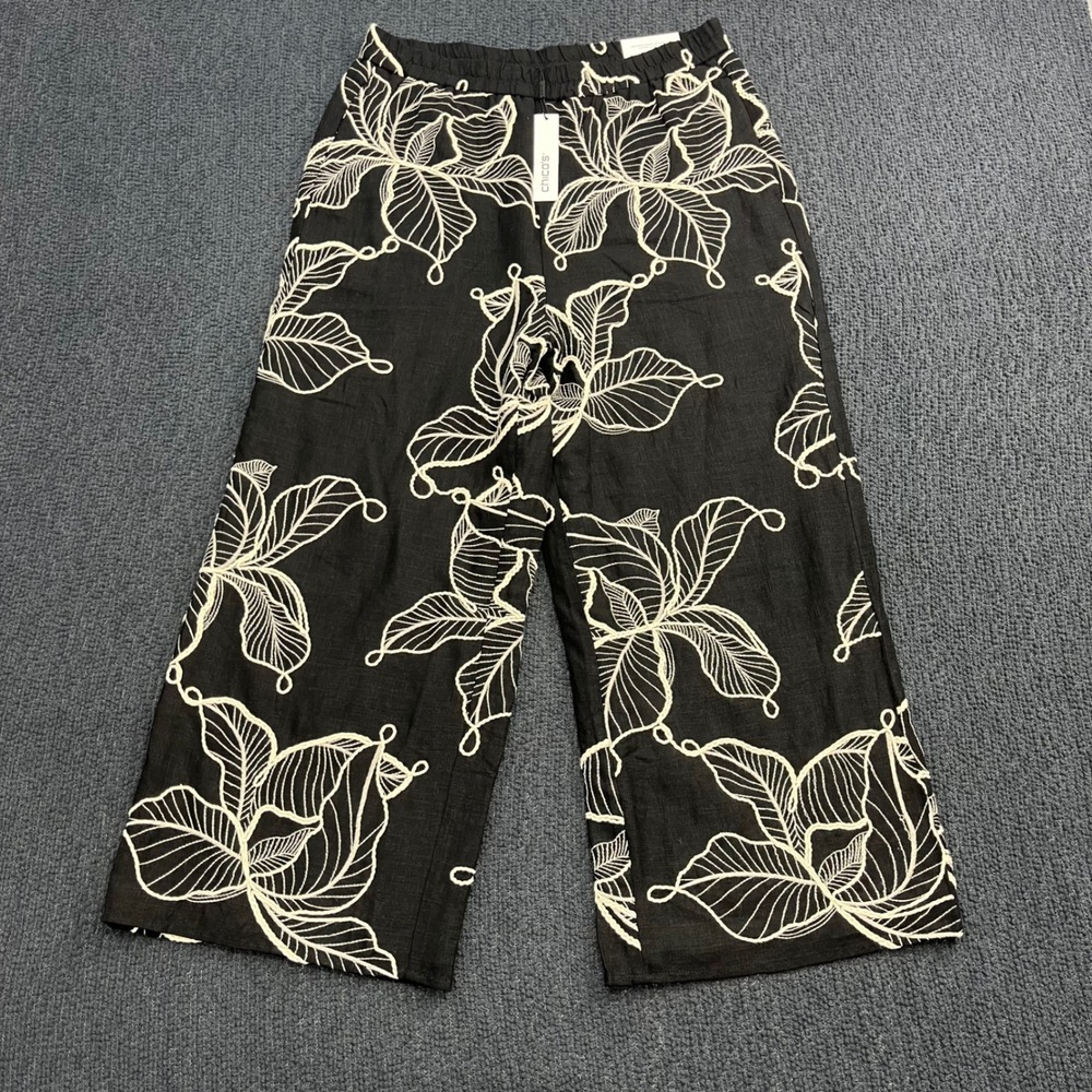Chico's Embroidered Wide Leg Crop‎ Pants Black White Floral Linen Blend Size 1 8